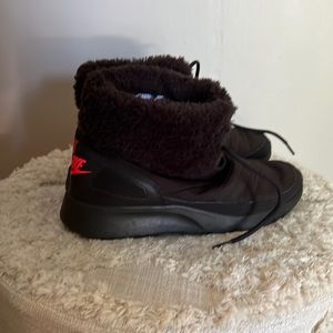 Nike kaishi boots